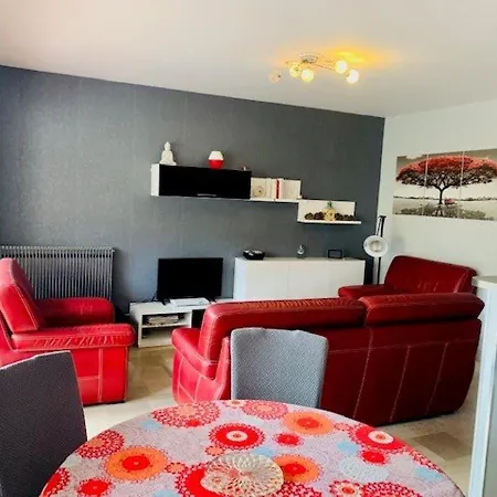 Apartment F3 Avec Terrasse Et Parking A 400m Du Centre D'amelie-les-bains - Fr-1-703-23 Amelie-les-Bains-Palalda